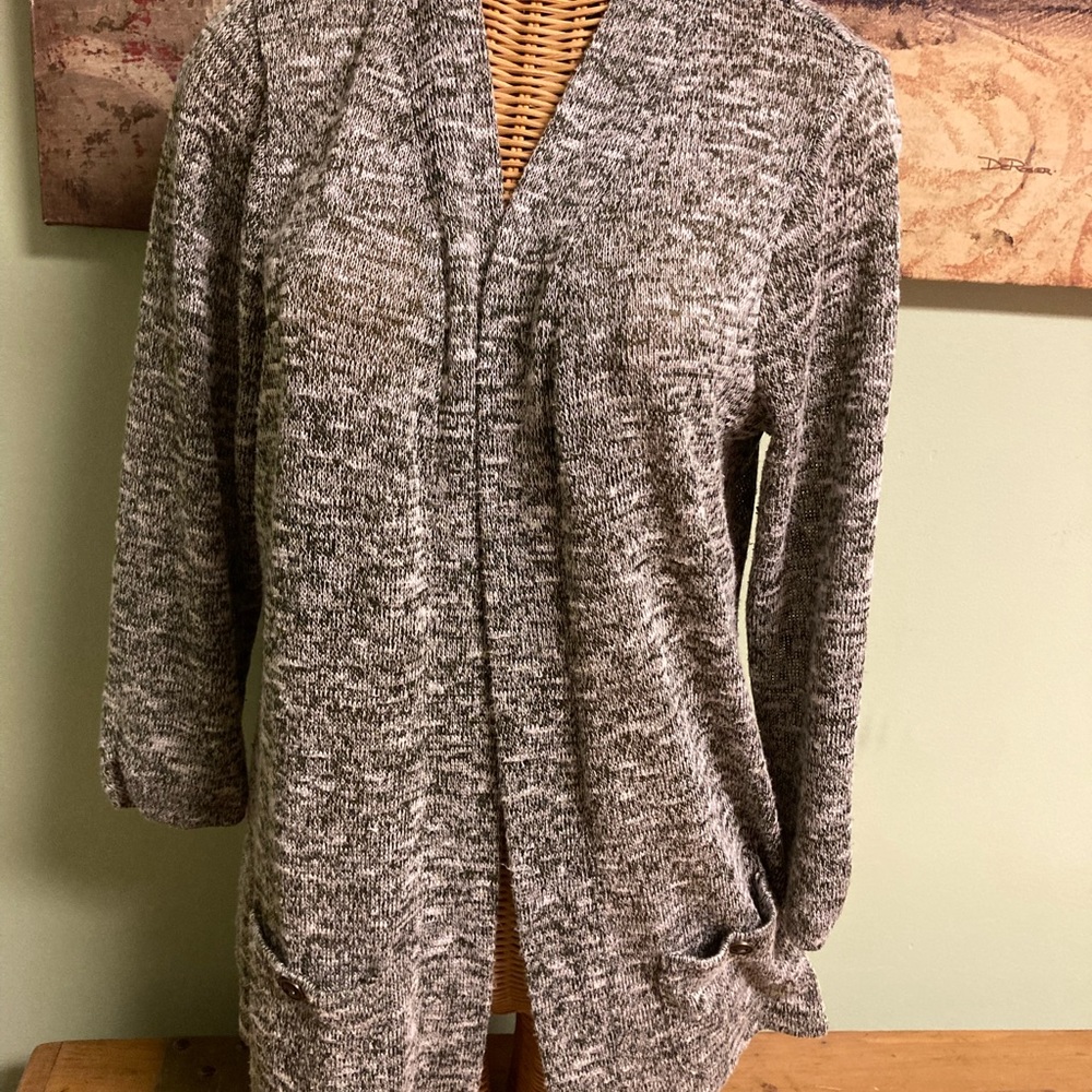 Women’s Cardigan Sweater